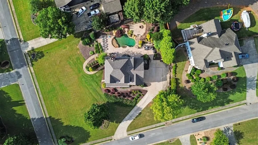 20 Lake Overlook Drive White, GA 30184