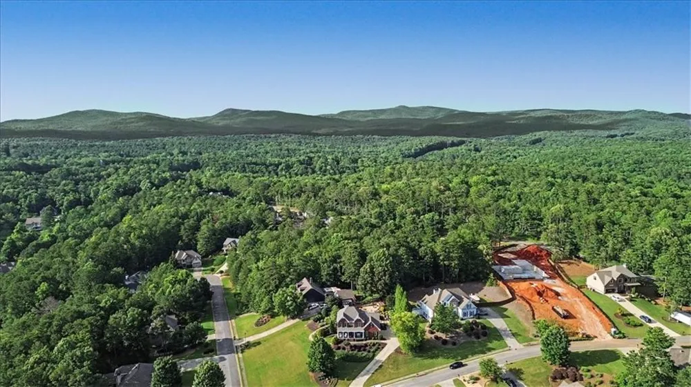 20 Lake Overlook Drive White, GA 30184