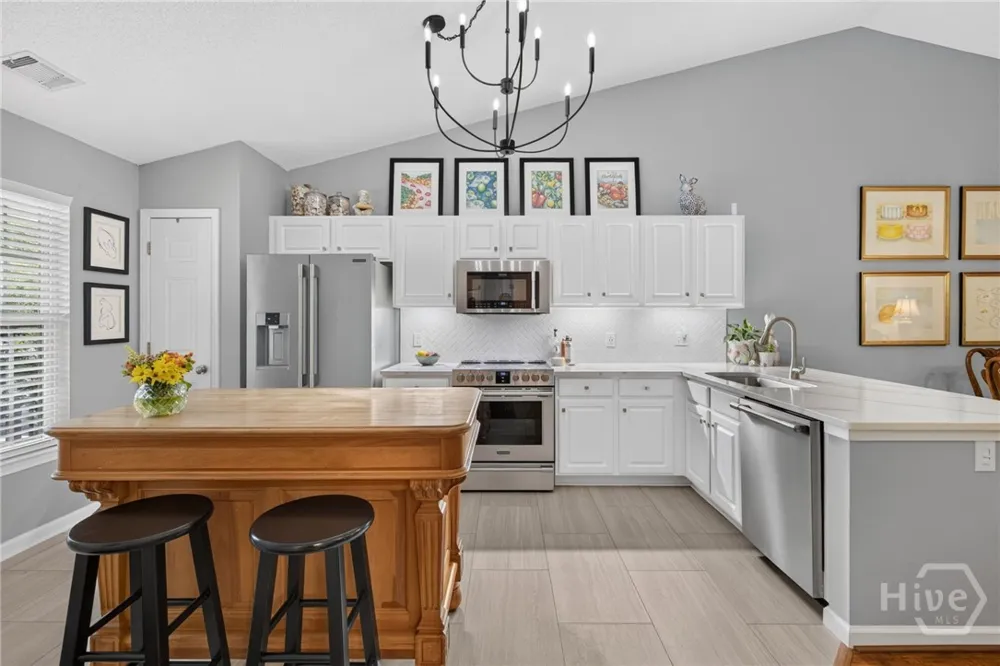 22 River Walk Drive #22 Savannah, GA 31410