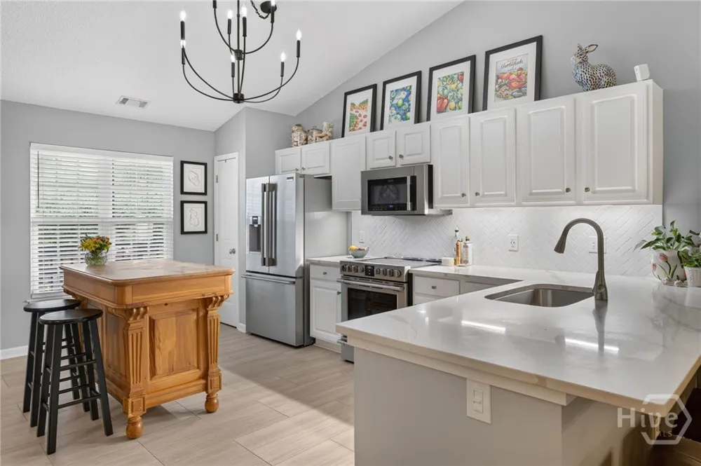 22 River Walk Drive #22 Savannah, GA 31410
