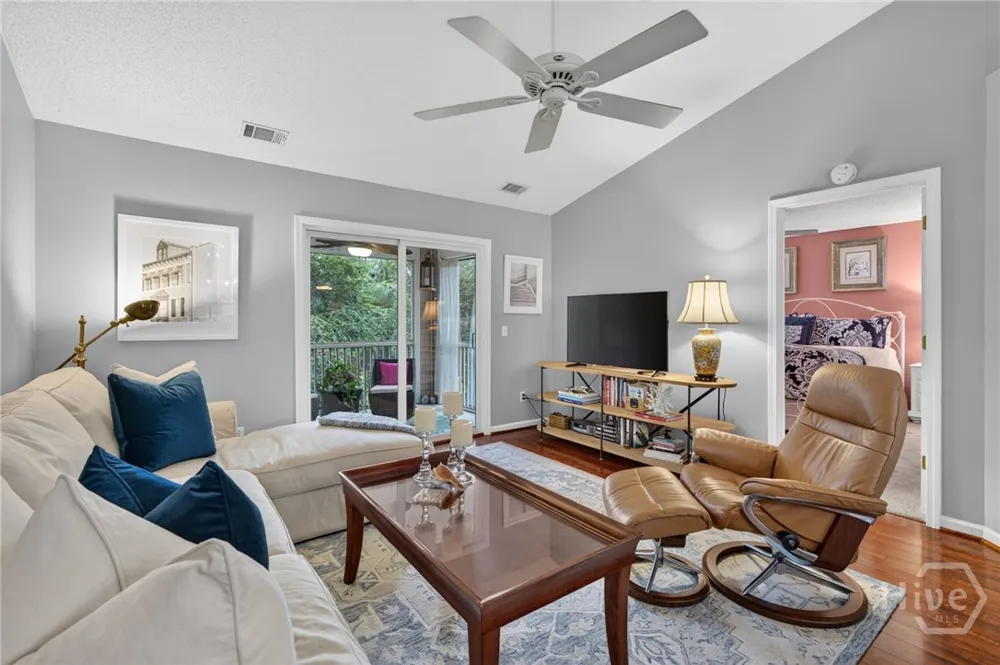 22 River Walk Drive #22 Savannah, GA 31410
