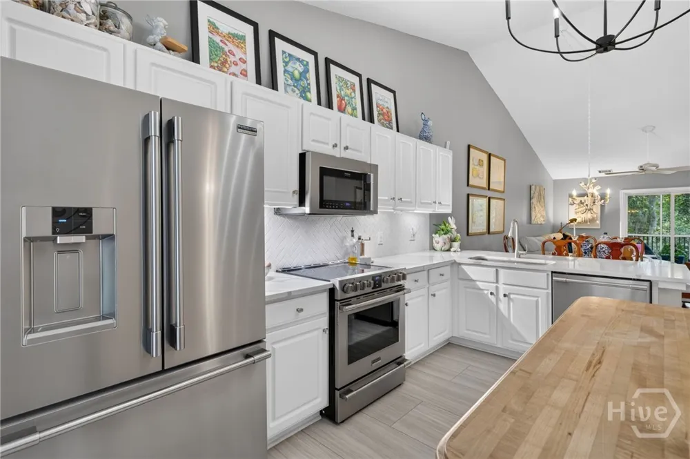 22 River Walk Drive #22 Savannah, GA 31410