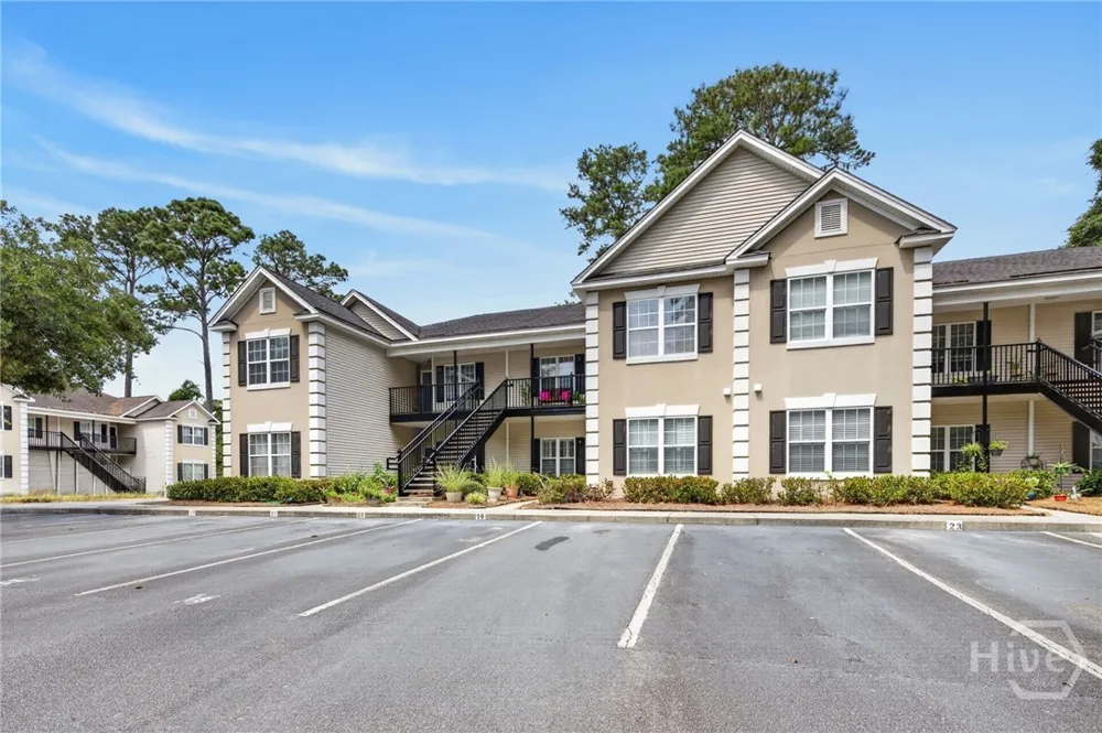 22 River Walk Drive #22 Savannah, GA 31410