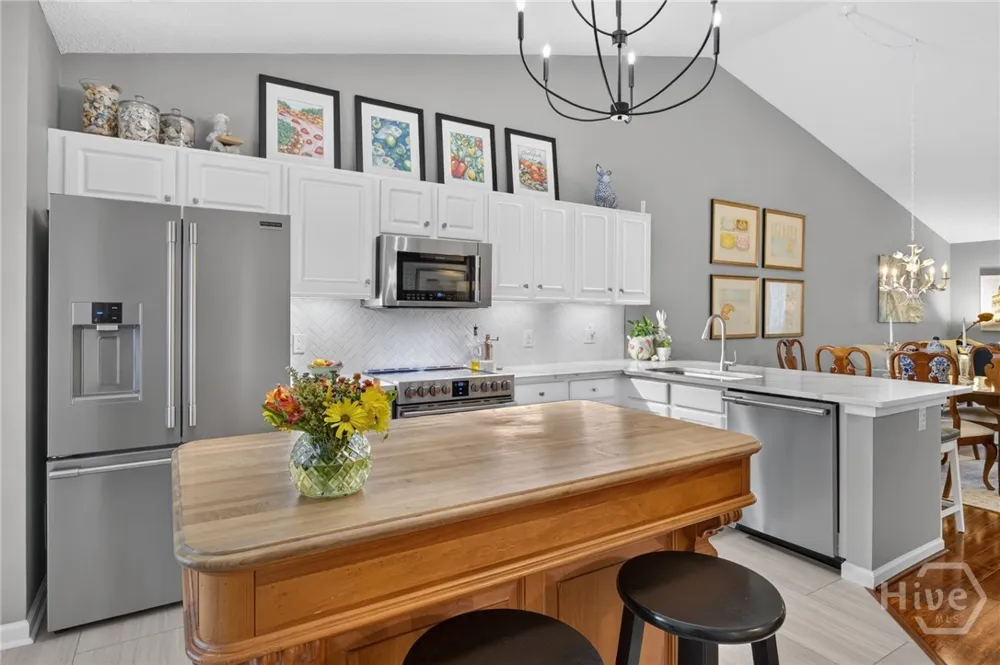 22 River Walk Drive #22 Savannah, GA 31410