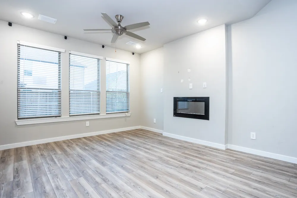 659 Bethpage Drive Red Oak, TX 75154