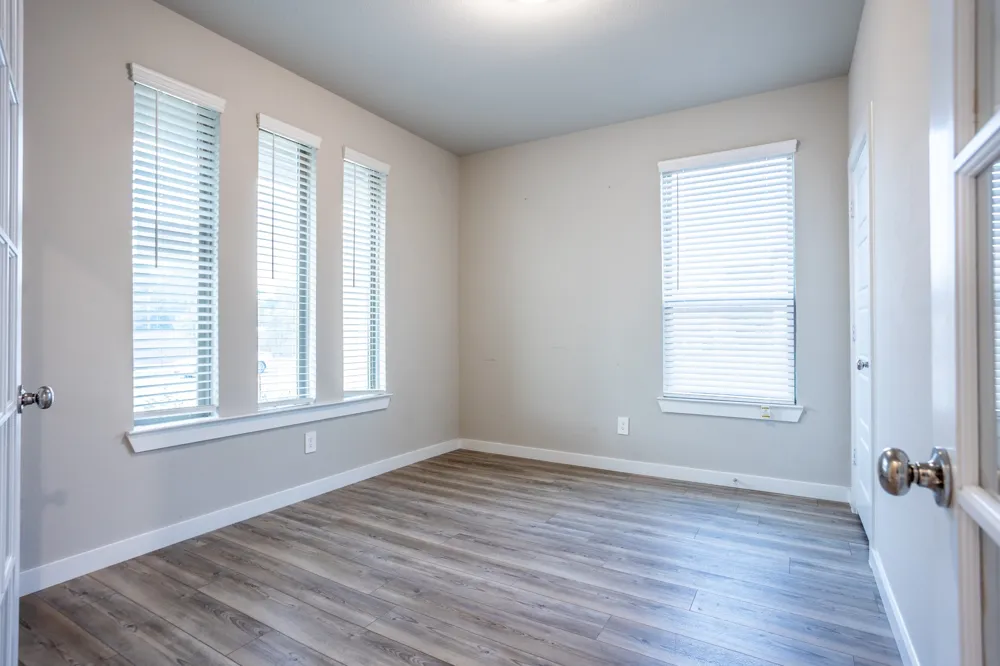 659 Bethpage Drive Red Oak, TX 75154