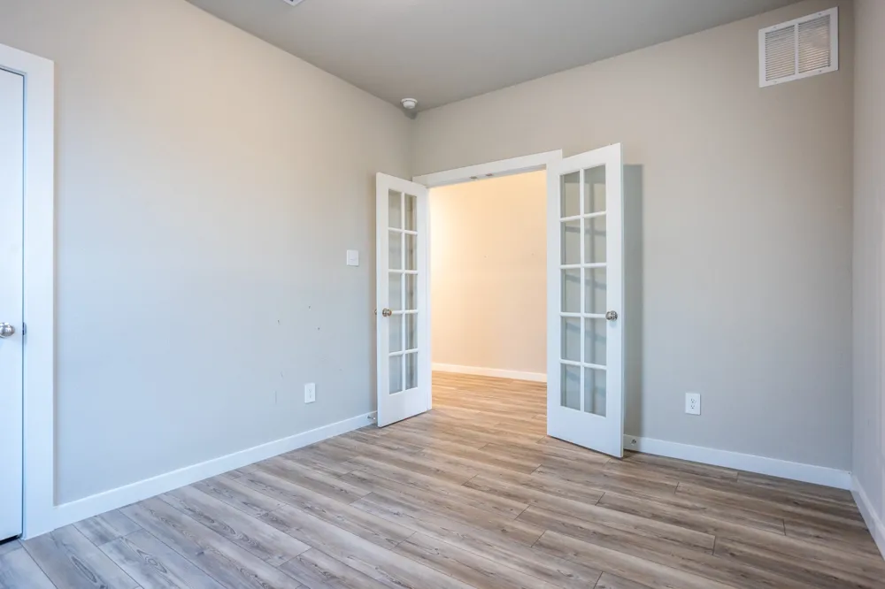 659 Bethpage Drive Red Oak, TX 75154