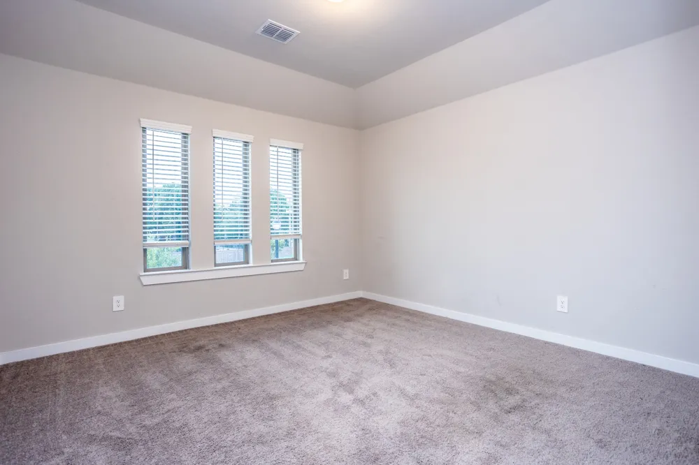 659 Bethpage Drive Red Oak, TX 75154