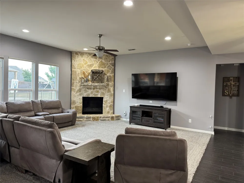 1100 Berrydale Drive Northlake, TX 76226
