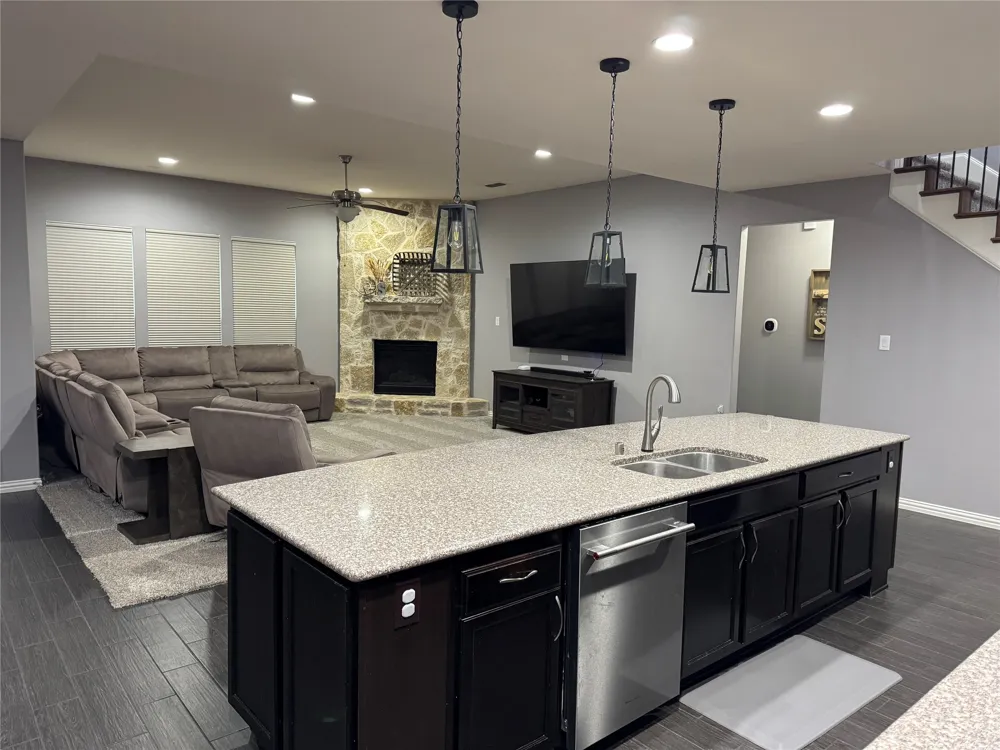 1100 Berrydale Drive Northlake, TX 76226