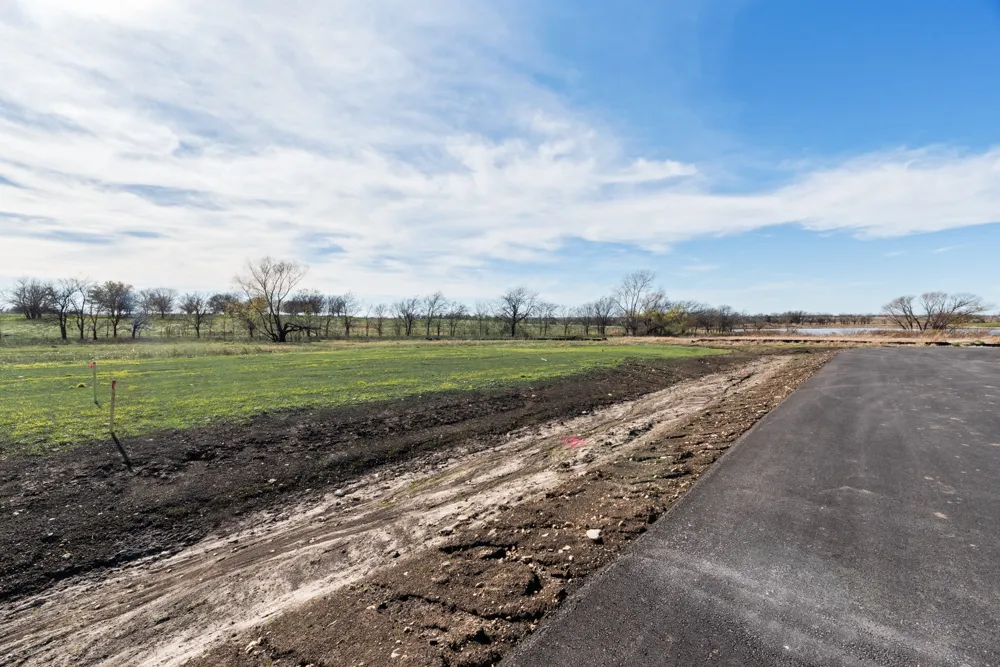 Bois D' Arc Lane Ponder, TX 76259