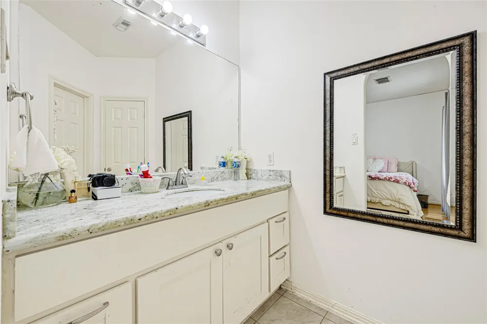 15103 Oldtown Bridge Court Sugar Land, TX 77498
