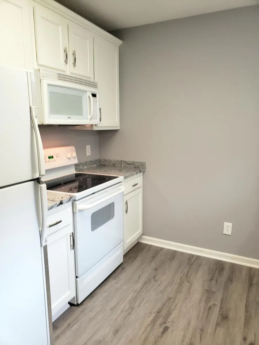 1227 Lenny Lane Chattanooga, TN 37421