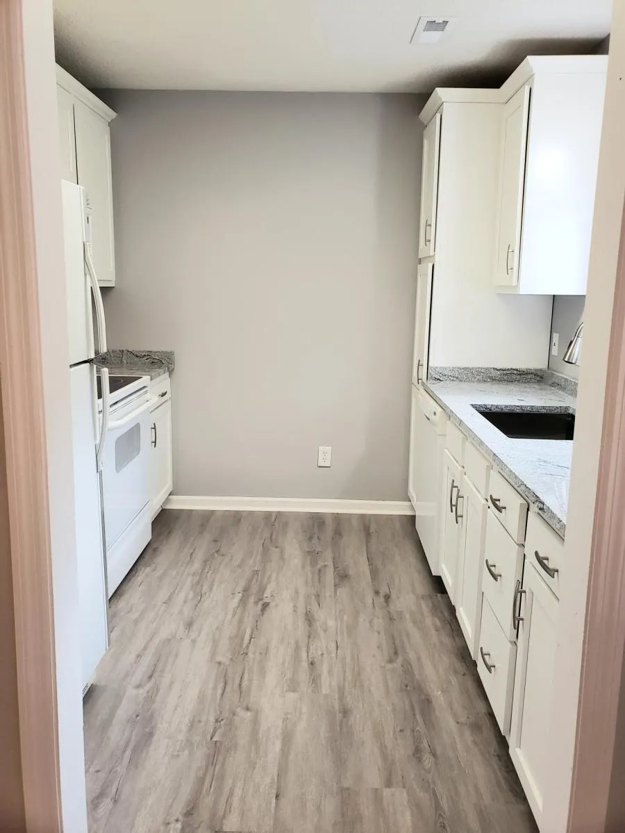 1227 Lenny Lane Chattanooga, TN 37421