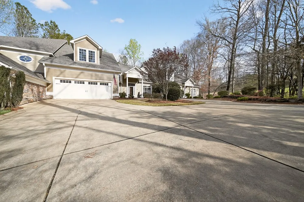 4701 Turnberry Lane #9B Columbus, GA 31909