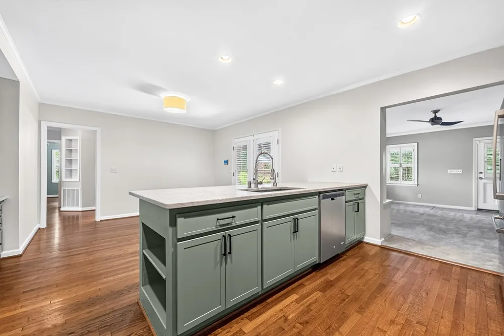 1615 Iris Drive Columbus, GA 31906