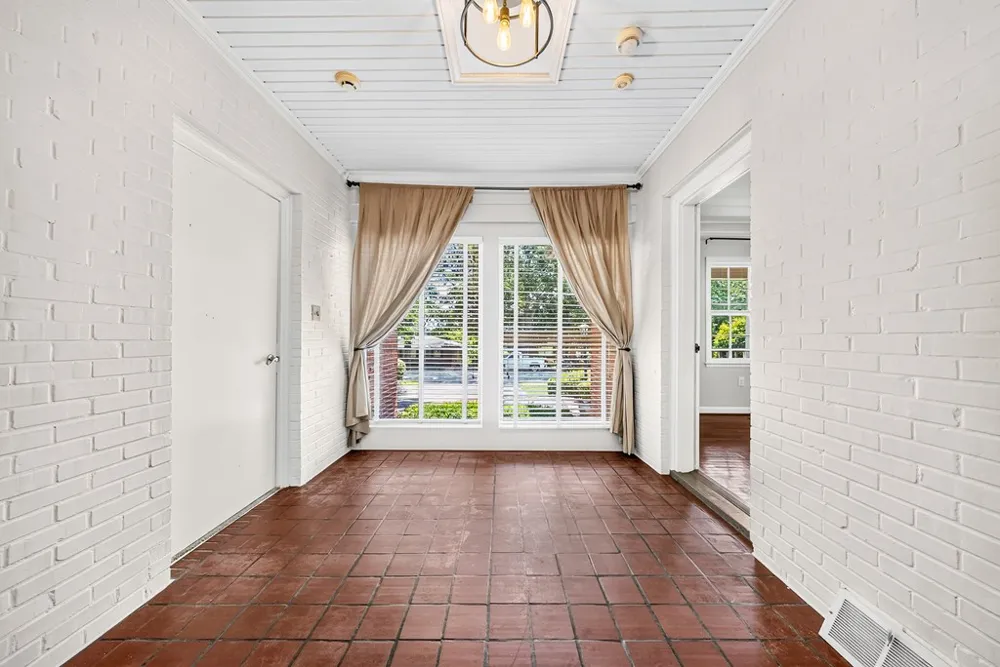 1615 Iris Drive Columbus, GA 31906
