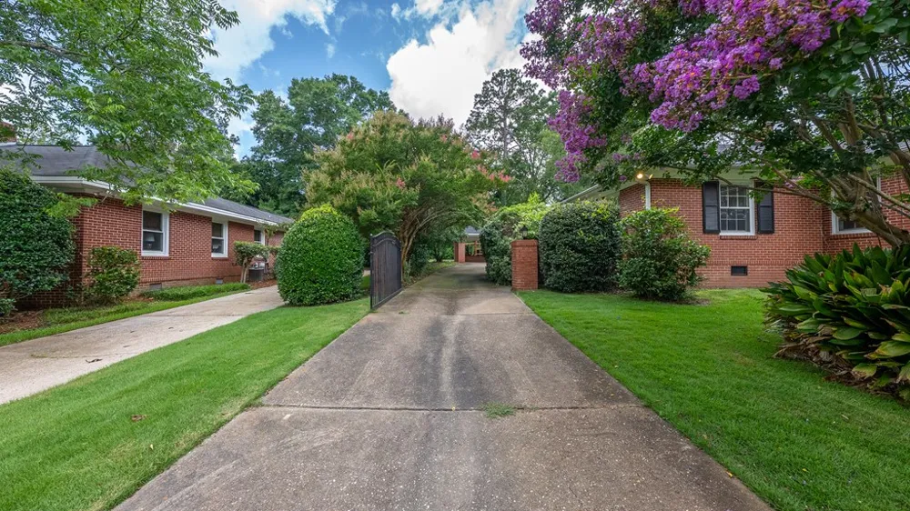 1615 Iris Drive Columbus, GA 31906