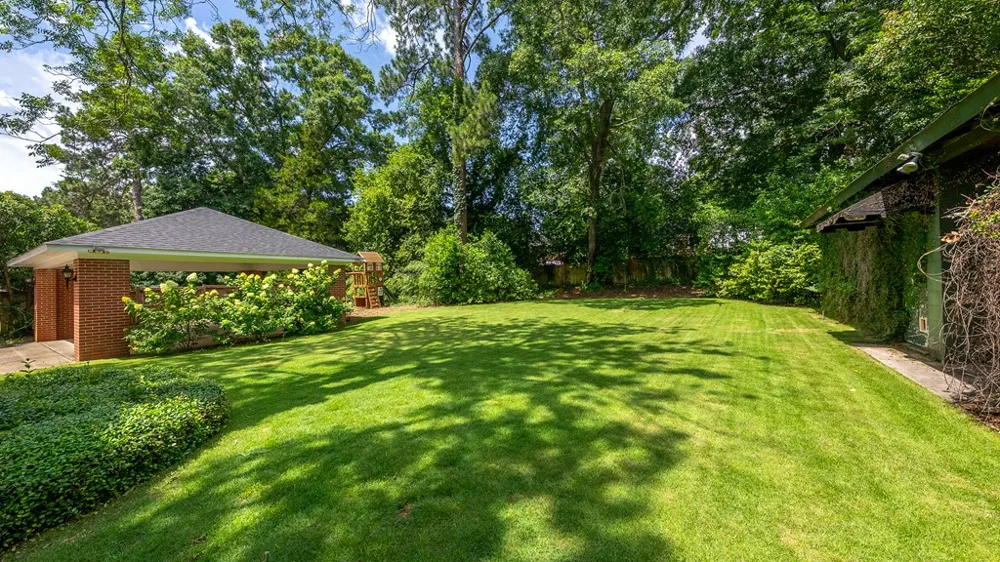 1615 Iris Drive Columbus, GA 31906