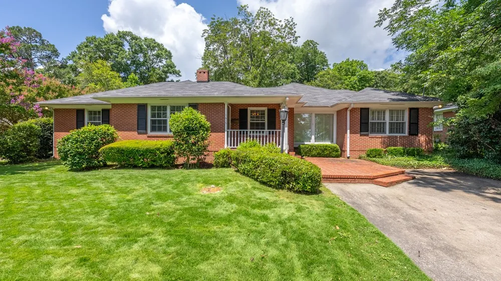 1615 Iris Drive Columbus, GA 31906