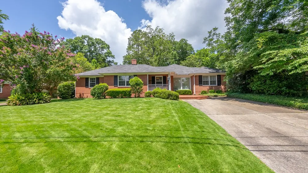 1615 Iris Drive Columbus, GA 31906