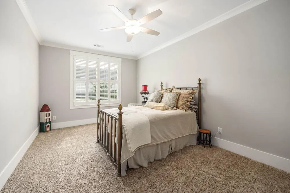 3413 Confetti Blush Drive Columbus, GA 31909