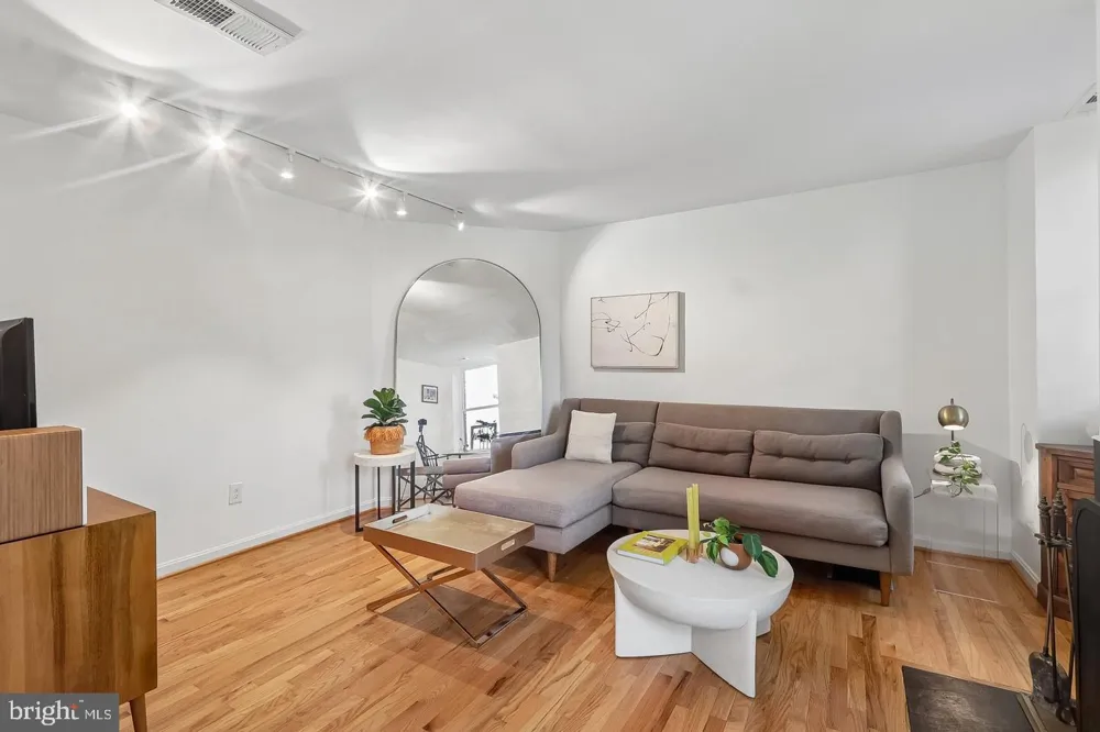1495 NEWTON STREET NW #404 Washington, DC 20010
