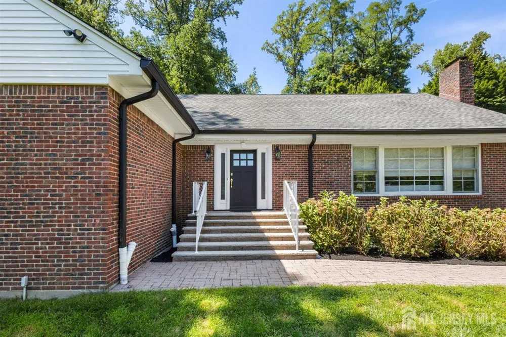 77 Gregory Avenue West Orange, NJ 07052