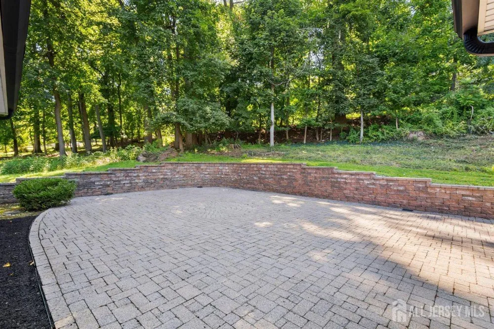 77 Gregory Avenue West Orange, NJ 07052