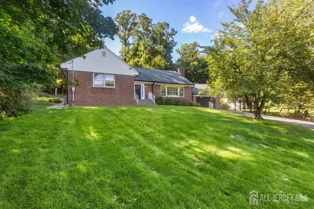 77 Gregory Avenue West Orange, NJ 07052