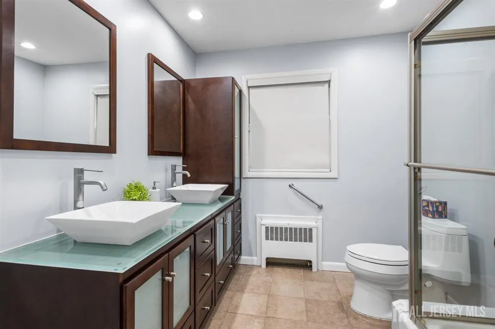 77 Gregory Avenue West Orange, NJ 07052