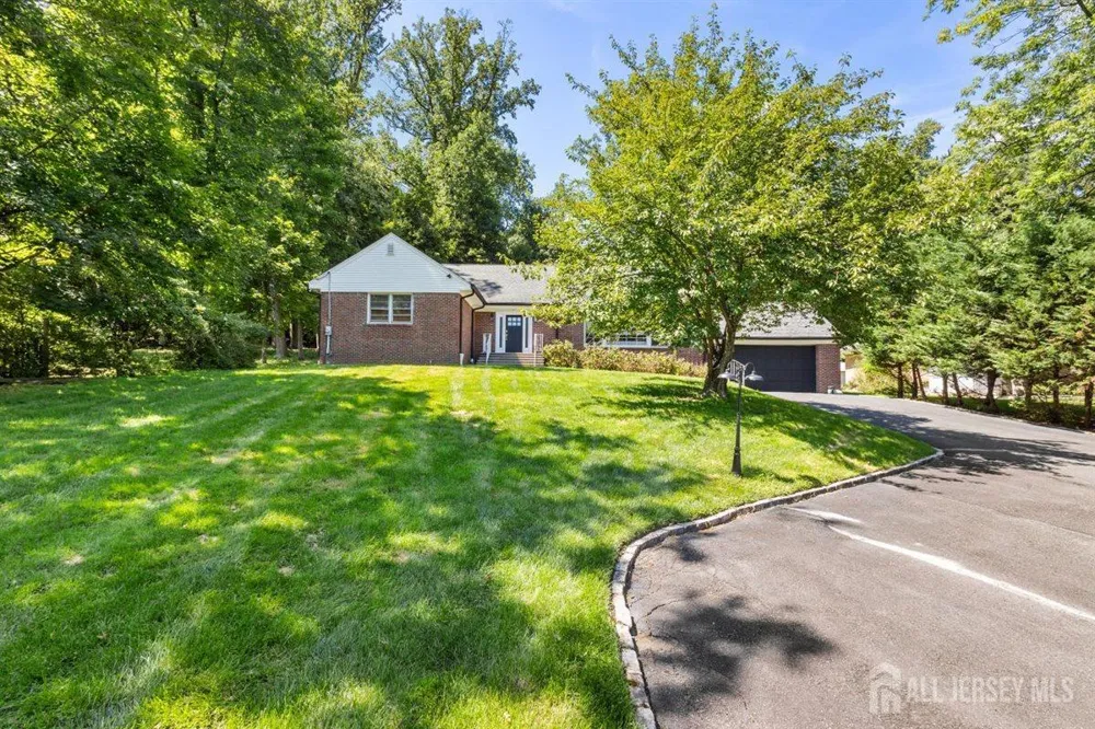 77 Gregory Avenue West Orange, NJ 07052