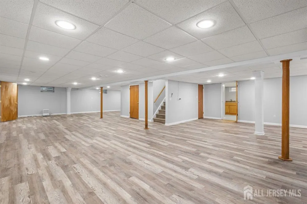 77 Gregory Avenue West Orange, NJ 07052