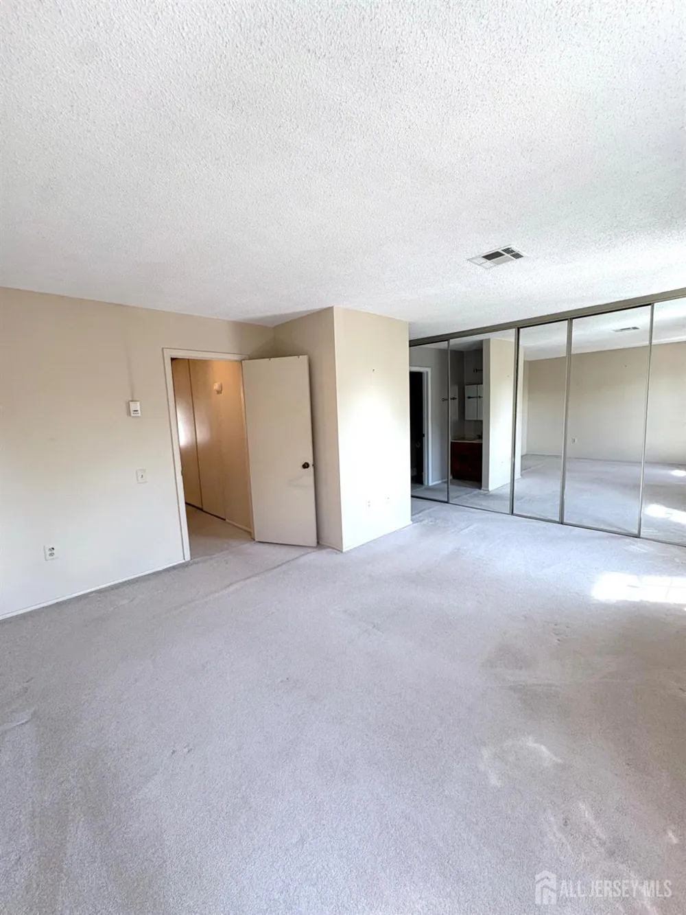 350 Jutland Drive #A Monroe, NJ 08831