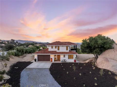 41950 Hacienda Dr