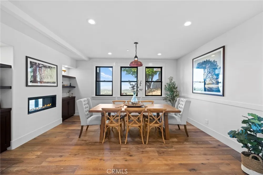 41950 Hacienda Dr Murrieta, CA 92562