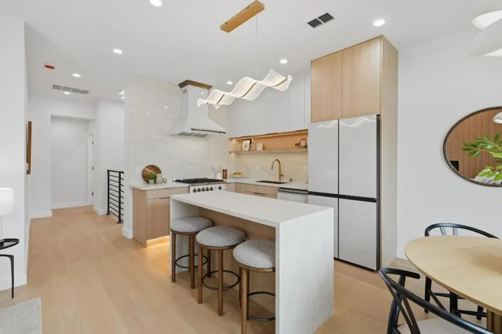 563 23rd Avenue San Francisco, CA 94121