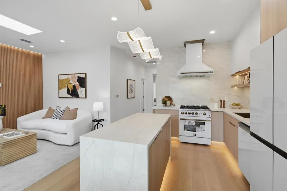 563 23rd Avenue San Francisco, CA 94121