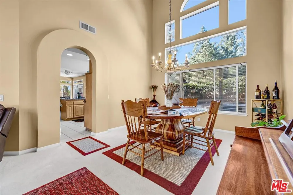 6941 E Pinnacle Pointe Orange, CA 92869