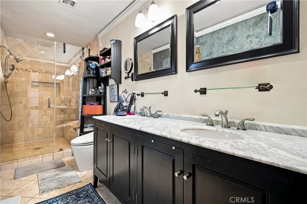 6546 Shoup Avenue West Hills, CA 91307