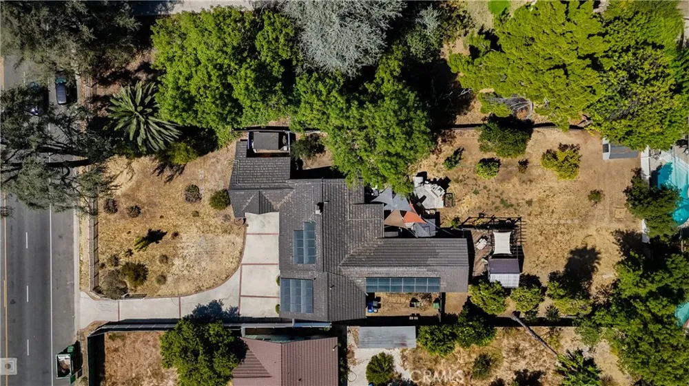 6546 Shoup Avenue West Hills, CA 91307