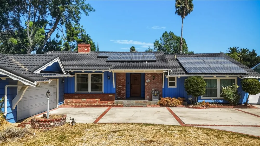 6546 Shoup Avenue West Hills, CA 91307
