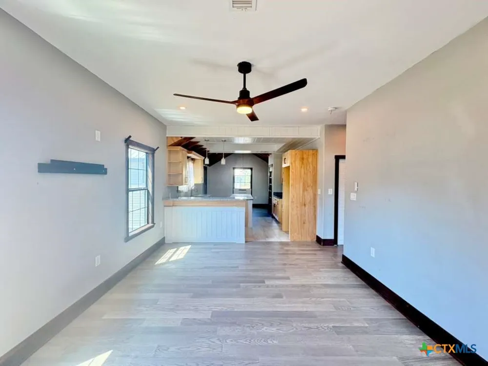 134 E North Street Goliad, TX 77963