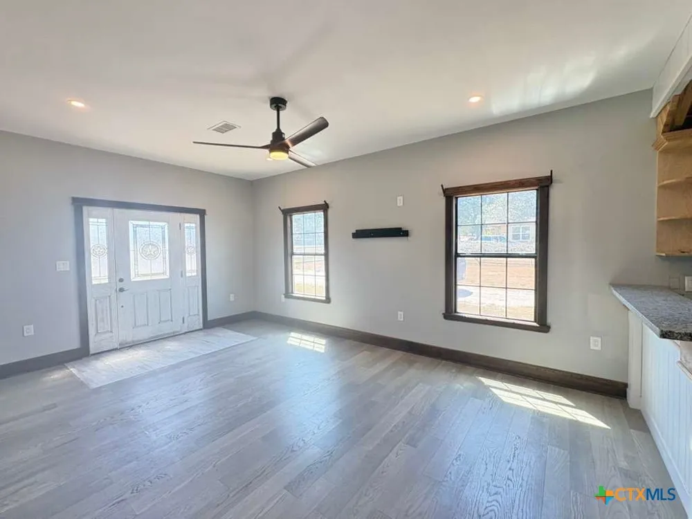 134 E North Street Goliad, TX 77963