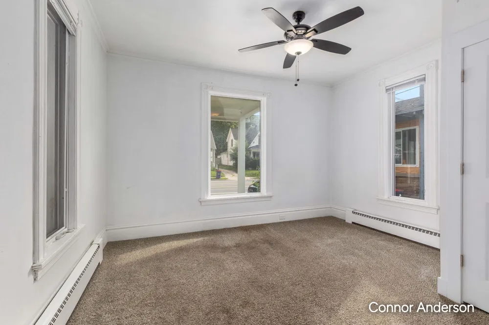 543 Leonard Street NE Grand Rapids, MI 49503