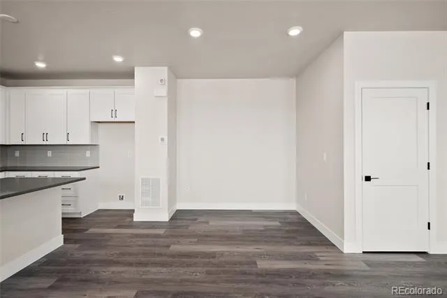 8741 Whiteclover Street Littleton, CO 80125