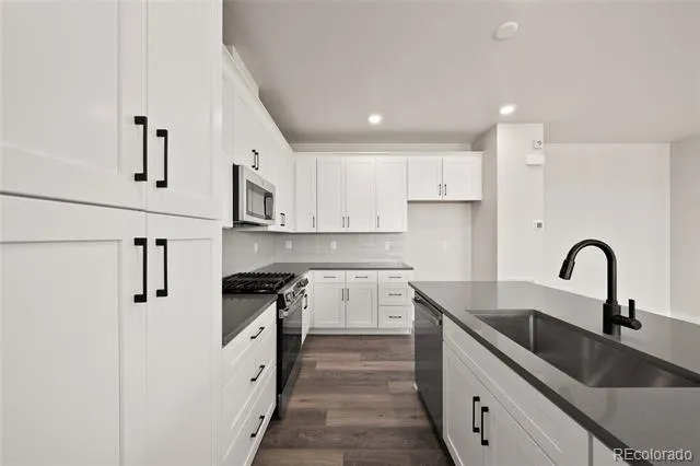 8741 Whiteclover Street Littleton, CO 80125