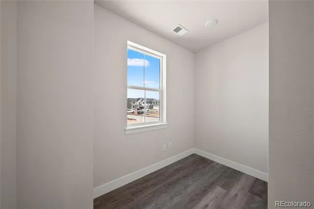 8741 Whiteclover Street Littleton, CO 80125
