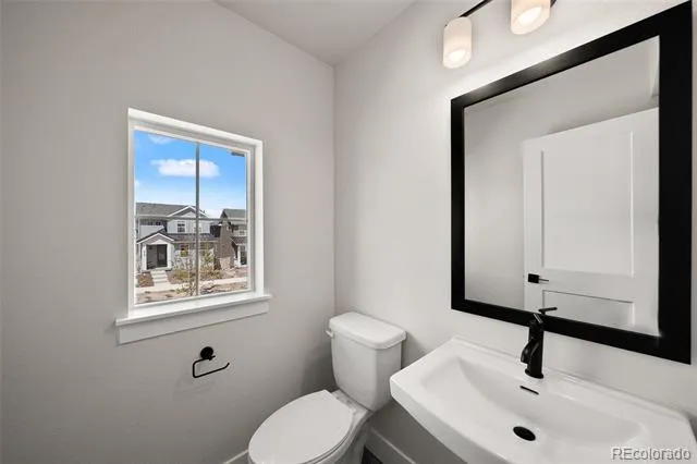 8741 Whiteclover Street Littleton, CO 80125