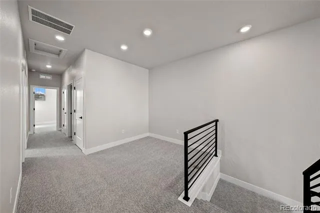 8741 Whiteclover Street Littleton, CO 80125